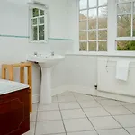 Gasthuis Stanley House 3*